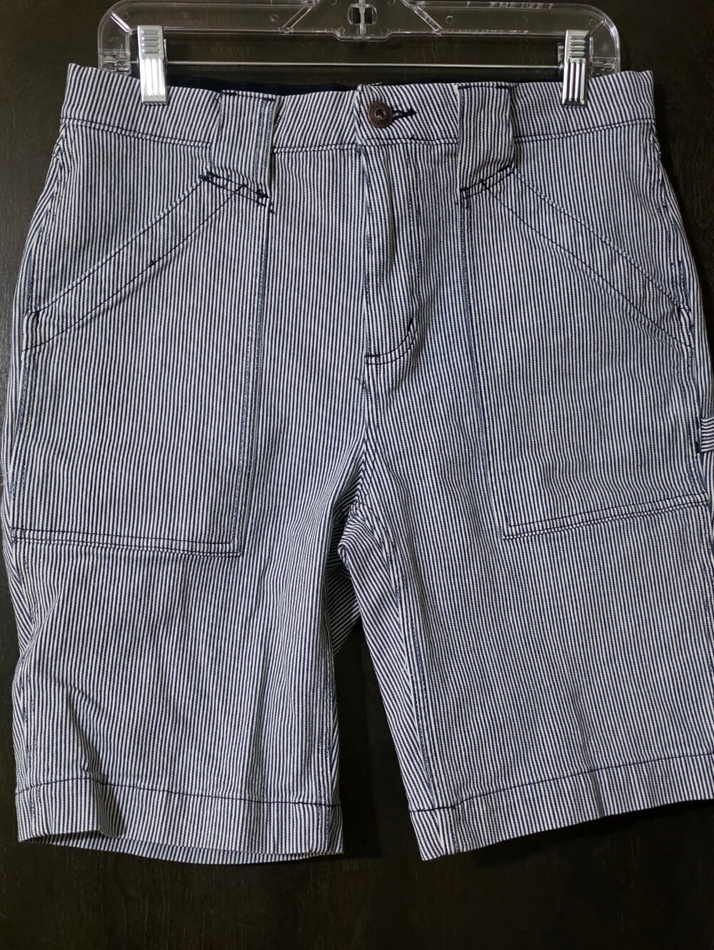 Duluth Trading Co Navy White Striped Women's Bermuda Gardening Shorts Size 8